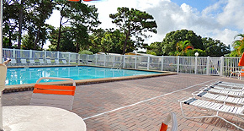 Whispering Pines - Largo