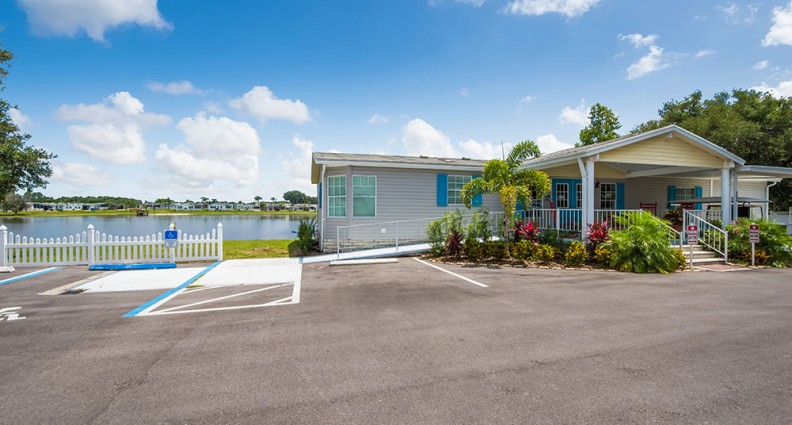 Crystal Lake - Zephyrhills